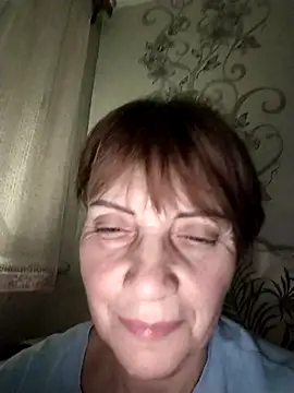 Snapshot of MichelleLove48 chatting on December 2025 09:44:01 PM MichelleLove48 online show from December 2025 09:44:01 PM