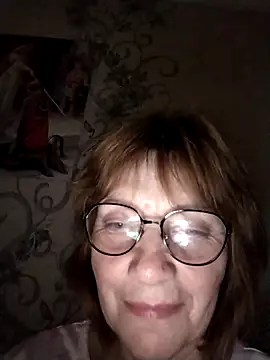 Snapshot of MichelleLove48 chatting on March 2026 08:31:01 PM MichelleLove48 online show from March 2026 08:31:01 PM