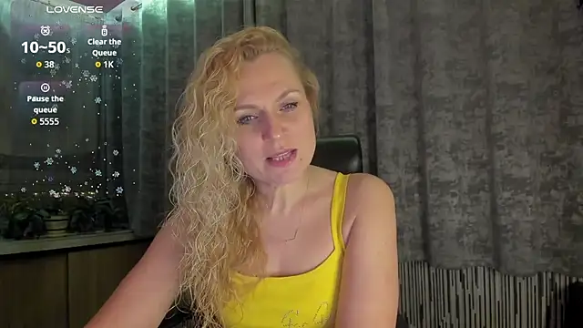 LanaLight x online show from March 2026 06:36:01 PM