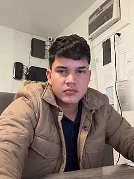 louiswalton2 online show from December 2025 08:16:02 PM