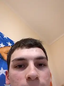 Snapshot of leo_cutie chatting on February 2026 04:22:01 PM leo cutie online show from February 2026 04:22:01 PM