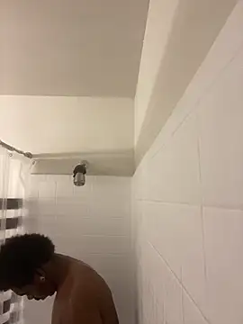 Snapshot of JaHavin- chatting on April 2026 04:02:02 PM JaHavin- online show from April 2026 04:02:02 PM