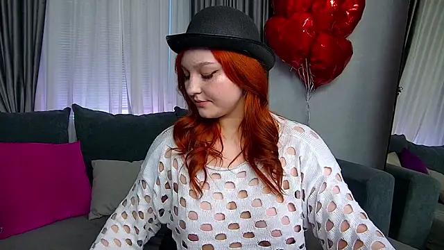 Kitty Asstronaut online show from March 2026 01:02:01 AM