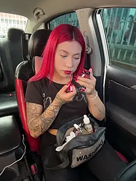 Scarlett firee online show from December 2025 05:39:02 PM