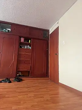 Scarlett firee online show from December 2025 04:04:01 PM