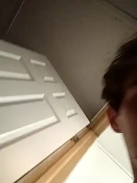 Snapshot of cmoneyyy021 chatting on December 2025 06:29:02 AM cmoneyyy021 online show from December 2025 06:29:02 AM