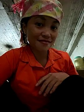 Snapshot of Lilik2 chatting on December 2025 08:09:02 AM Lilik2 online show from December 2025 08:09:02 AM