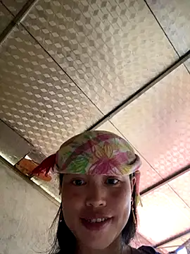 Snapshot of Lilik2 chatting on December 2025 09:27:01 AM Lilik2 online show from December 2025 09:27:01 AM