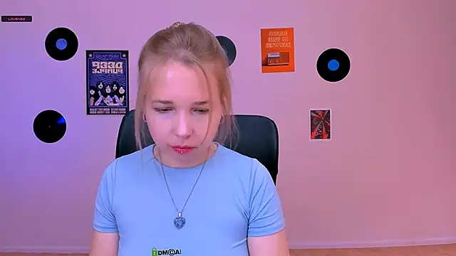 Snapshot of teya_starling chatting on May 2026 07:25:02 AM teya starling online show from May 2026 07:25:02 AM