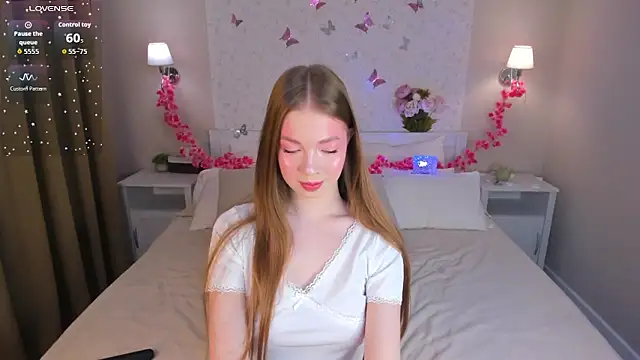 Tessa Sunn online show from February 2026 11:39:02 PM