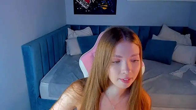 Tessa Sunn online show from July 2026 03:23:01 AM