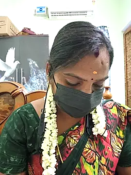 Snapshot of Tamil_Pallavi chatting on June 2026 05:41:01 AM Tamil Pallavi online show from June 2026 05:41:01 AM