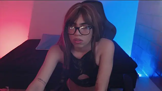 Baby-Angel777 online show from December 2025 02:07:02 AM