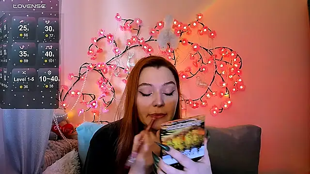 Snapshot of Ungoliant_Kiss chatting on February 2026 02:03:02 PM Ungoliant Kiss online show from February 2026 02:03:02 PM