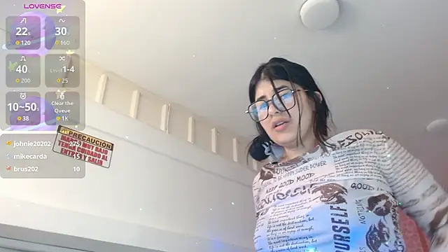 Nina harpper  online show from March 2026 01:12:01 AM