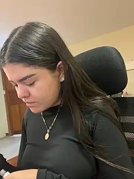 Camila Duarte2 online show from February 2026 01:45:02 PM