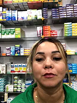 Snapshot of Imoly69 chatting on December 2025 09:09:02 PM Imoly69 online show from December 2025 09:09:02 PM