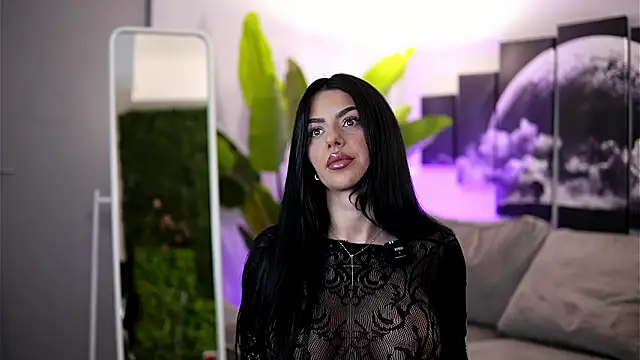 Ivy Trix online show from March 2026 06:09:02 PM