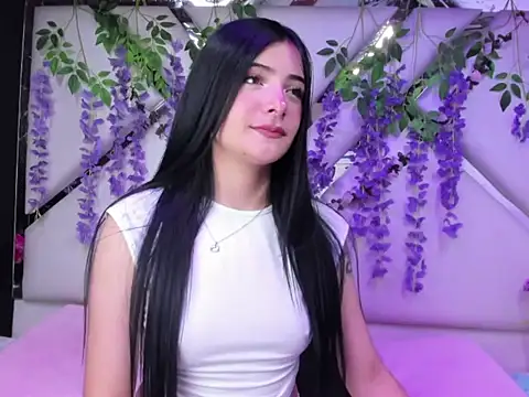 liinzy rouse69 online show from December 2025 02:44:02 PM