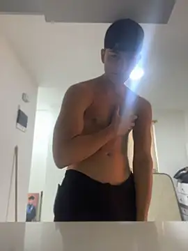 Snapshot of Lander_Cruz chatting on July 2026 02:45:02 PM Lander Cruz online show from July 2026 02:45:02 PM