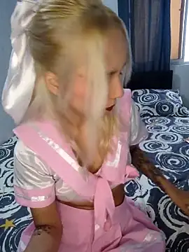 KasumiSophia online show from March 2026 12:05:01 PM