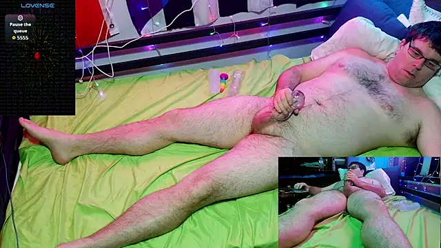 Snapshot of cumfun110@xh chatting on December 2025 12:40:02 AM cumfun110xh online show from December 2025 12:40:02 AM