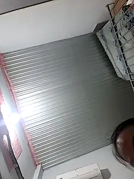 felicity chloe online show from April 2026 12:13:01 PM