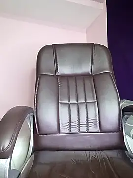 Snapshot of Lovely_Ladyboy_star chatting on December 2025 06:04:01 PM Lovely Ladyboy star online show from December 2025 06:04:01 PM