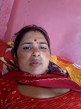 Your-shreya143 online show from June 2026 07:25:01 AM