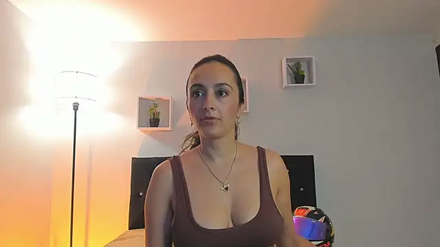 Victoria Rose  online show from June 2026 07:58:02 PM