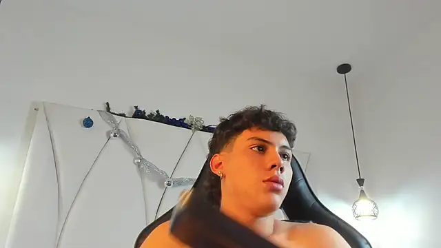 Erick wingston online show from December 2025 12:58:02 PM