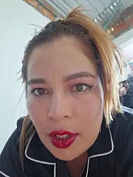 CatalinaWright online show from December 2025 05:54:01 PM