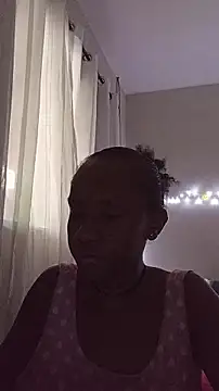 GrethaVianna online show from December 2025 06:05:01 PM