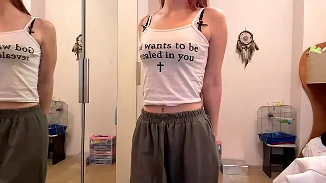 velvetmary online show from December 2025 04:28:02 AM