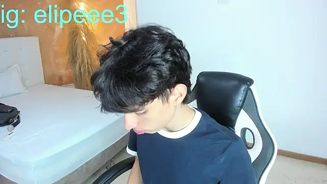 CONNOR STONNE  online show from February 2026 07:23:01 PM