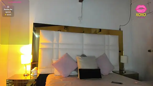 Zoei Moon online show from March 2026 06:55:01 PM