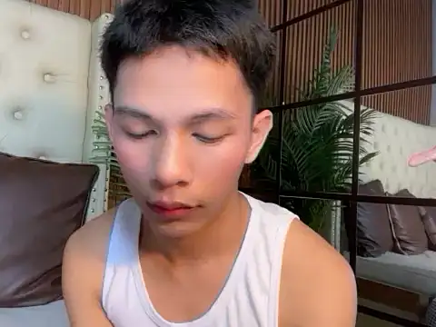 Snapshot of TheBoyAboveYou chatting on June 2026 02:19:01 PM TheBoyAboveYou online show from June 2026 02:19:01 PM