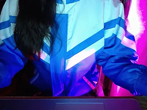 Snapshot of maian_love chatting on January 2026 07:38:02 PM maian love online show from January 2026 07:38:02 PM