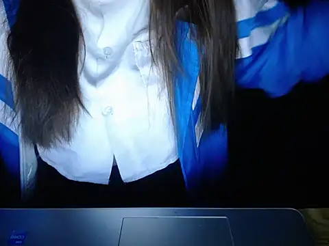 Snapshot of maian_love chatting on February 2026 07:09:02 PM maian love online show from February 2026 07:09:02 PM