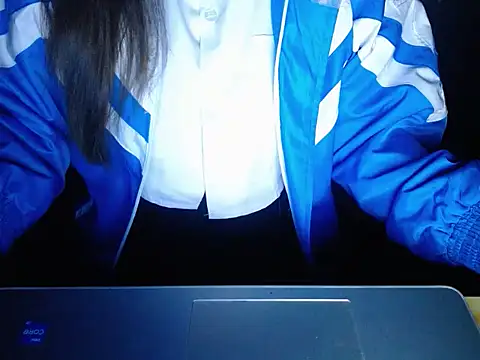 Snapshot of maian_love chatting on March 2026 07:16:02 PM maian love online show from March 2026 07:16:02 PM