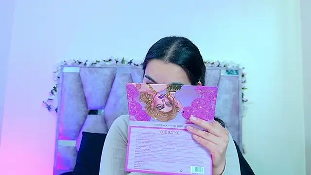 iris and damian online show from April 2026 05:18:01 PM