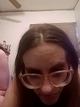 snowbird1117 online show from January 2026 04:32:01 PM