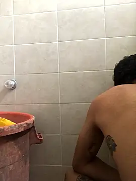 modeloxtz online show from January 2026 02:22:02 PM