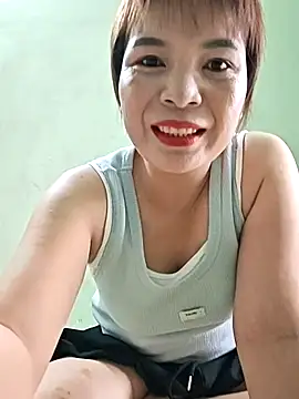 Liucall online show from December 2025 07:49:01 AM