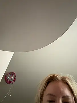 sinfulsara online show from February 2026 09:14:02 PM