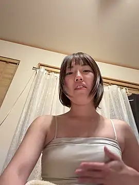 Risa-chan online show from December 2025 06:16:01 PM