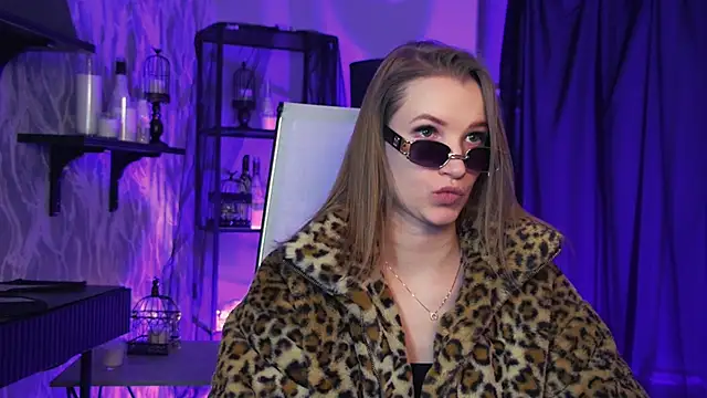 Megan Rodgers online show from February 2026 05:44:01 PM