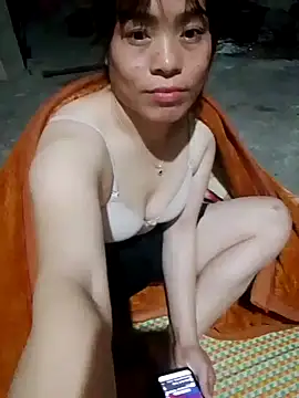 betty wang online show from December 2025 01:52:02 PM