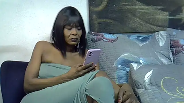 DivineEbonyGrace online show from April 2026 02:43:01 PM