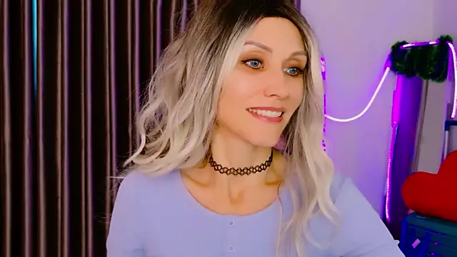 Snapshot of betty_xoxoo chatting on February 2026 10:32:02 AM betty xoxoo online show from February 2026 10:32:02 AM